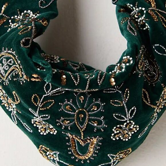 FREE PEOPLE Nashville Nights Beaded Sequin Velvet Shoulder Bag In Green NWT - Picture 2 of 9